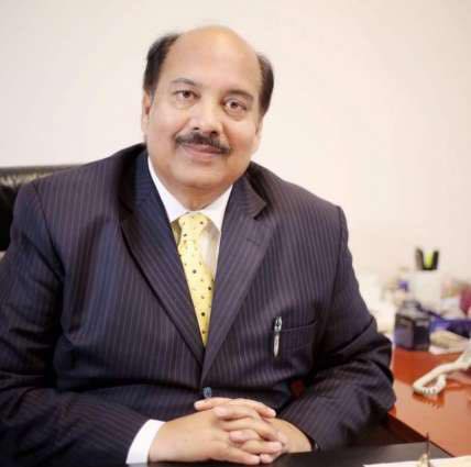 خاموش قیادت، پائیدار سیاست